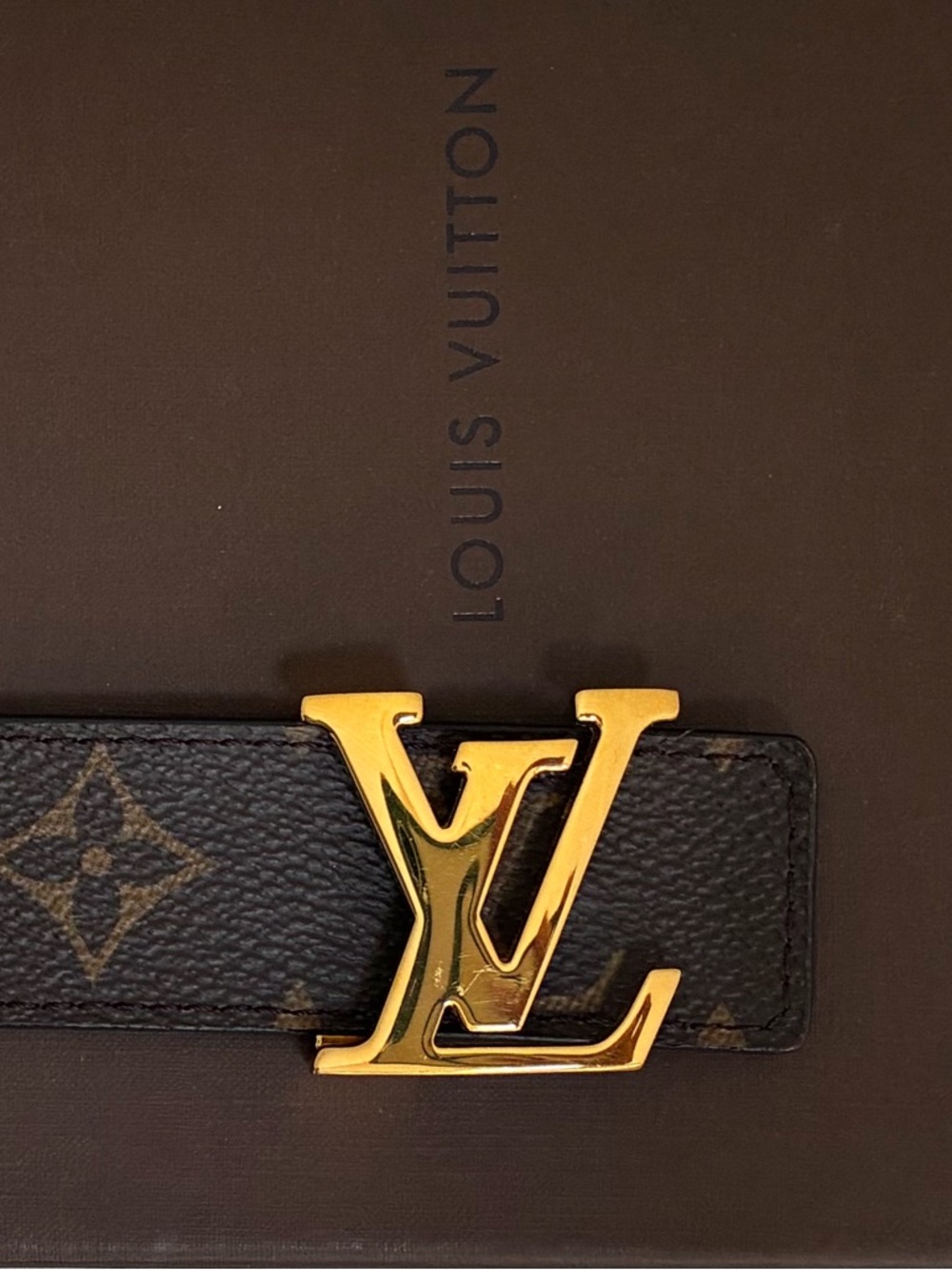 LOUIS VUITTON Monogram 30mm LV Initiales Reversible Belt - Picture 7 of 9